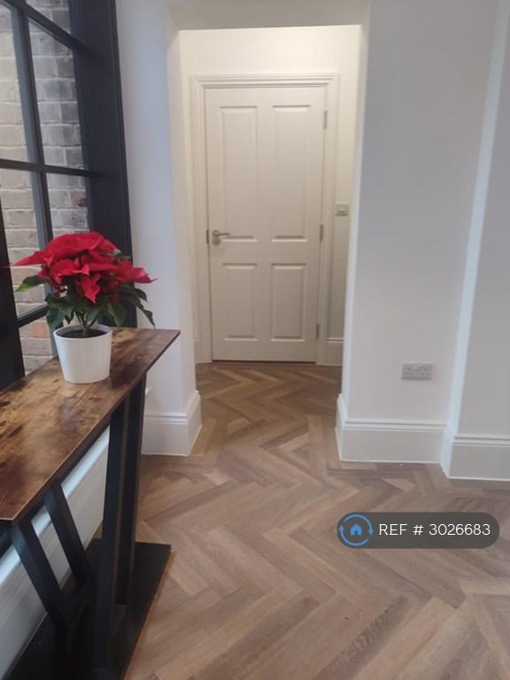 2 bedroom flat in Great Hampton Street, Birmingham, B18 (2 bed) (#3026683)