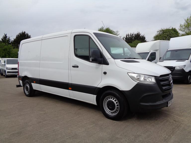 2021 Mercedes-Benz Sprinter 3.5t H1 Progressive Van PANEL VAN Diesel Manual