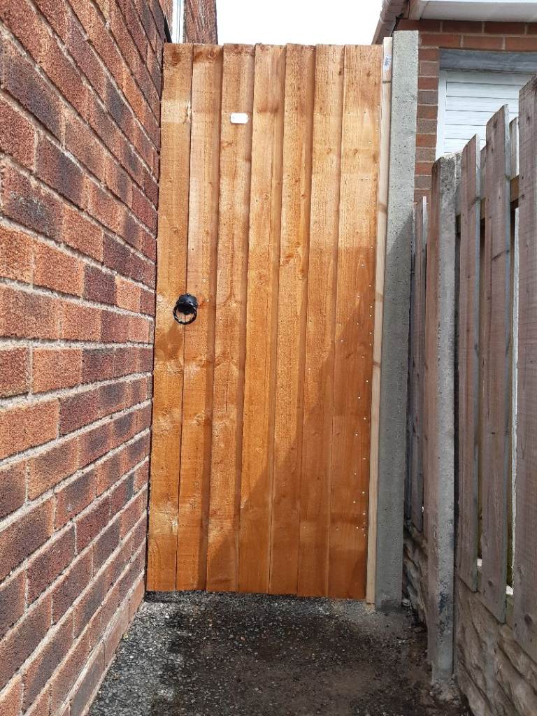 Birmingham City Centre,Plasterer,Carpenter,Tiler,Garden,Bricklayer,Kitchen fitter