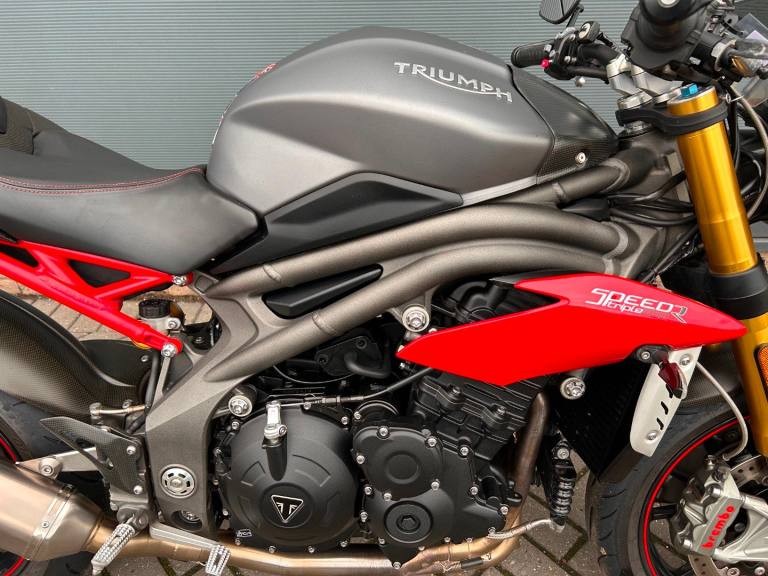 2018 Triumph SPEED Speed Triple R (16MY) PETROL Manual