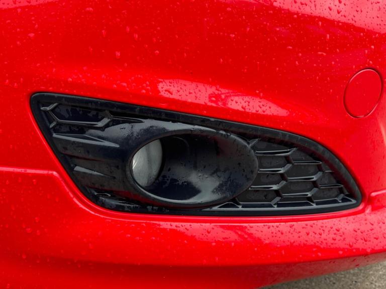 2015 Ford Fiesta 1.0 EcoBoost 140 Zetec S Red 3dr HATCHBACK PETROL Manual