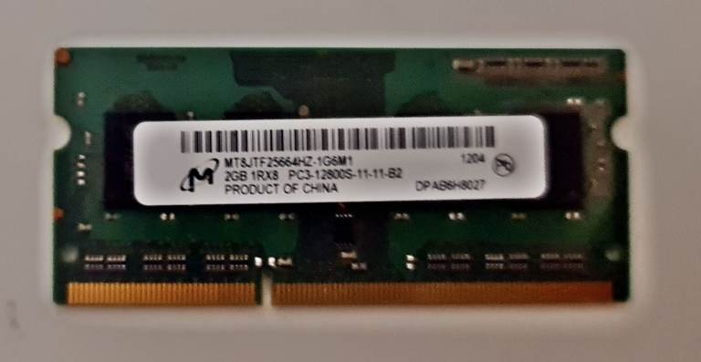 Micron 2GB DDR3 laptop RAM
