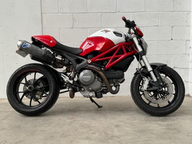 2013 Ducati Monster 796