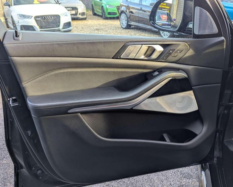  BMW X7 3.0 X7 xDrive 40i M Sport Auto 4WD 5dr Petrol Automatic