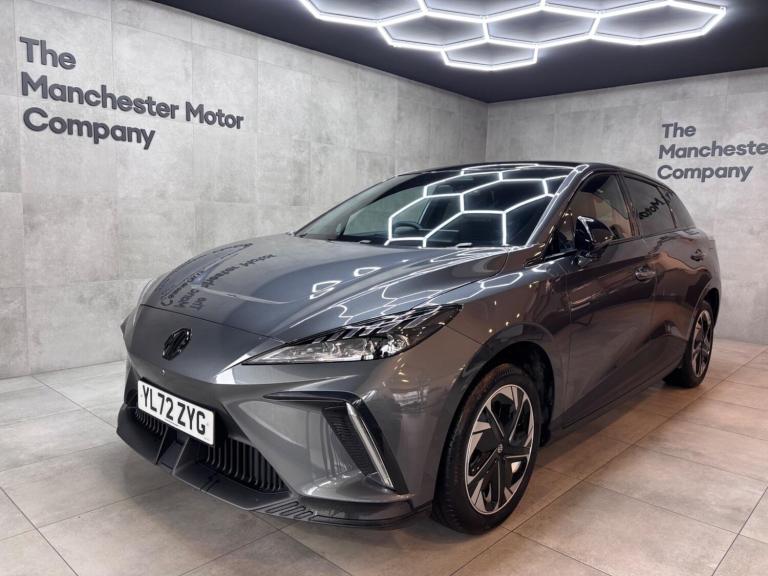  MG MG4 64kWh Trophy Long Range Auto 5dr Electric Automatic