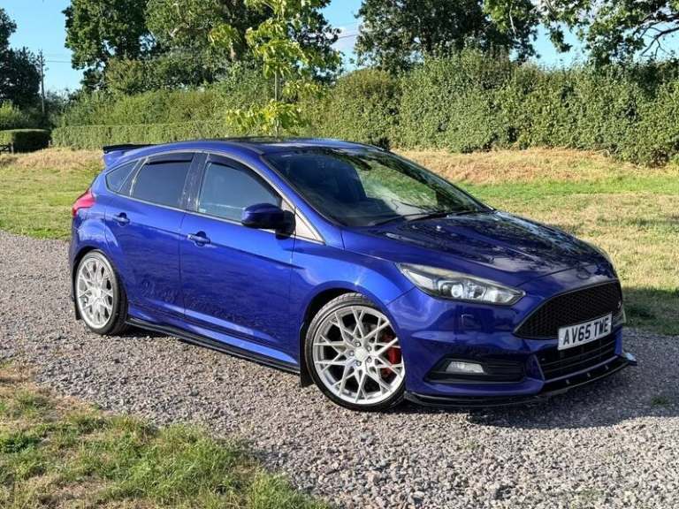 Ford Focus 2.0 TDCi ST-3 Hatchback 5dr Diesel Manual Euro 6 (s/s) (185 ps)