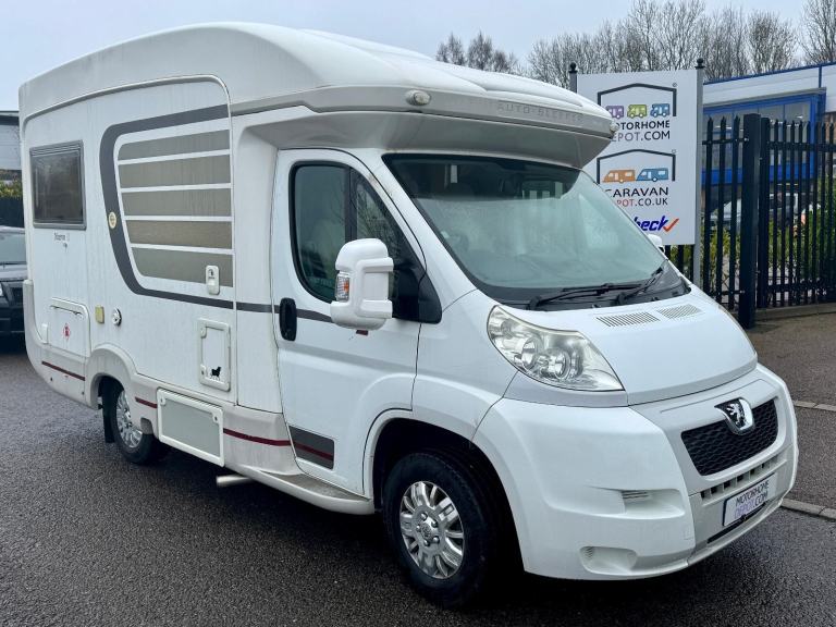 Autosleeper Nuevo II - Compact 2 Berth Motorhome