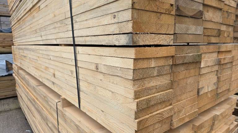 🪚 German White Wood 3.9m Scaffold Boards