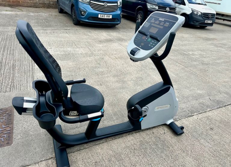 Precor RBK New Style Upright Bike Commercial Gym Equipment