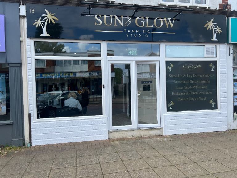 TANNING BUISNESS FOR SALE - HAYLING ISLAND 