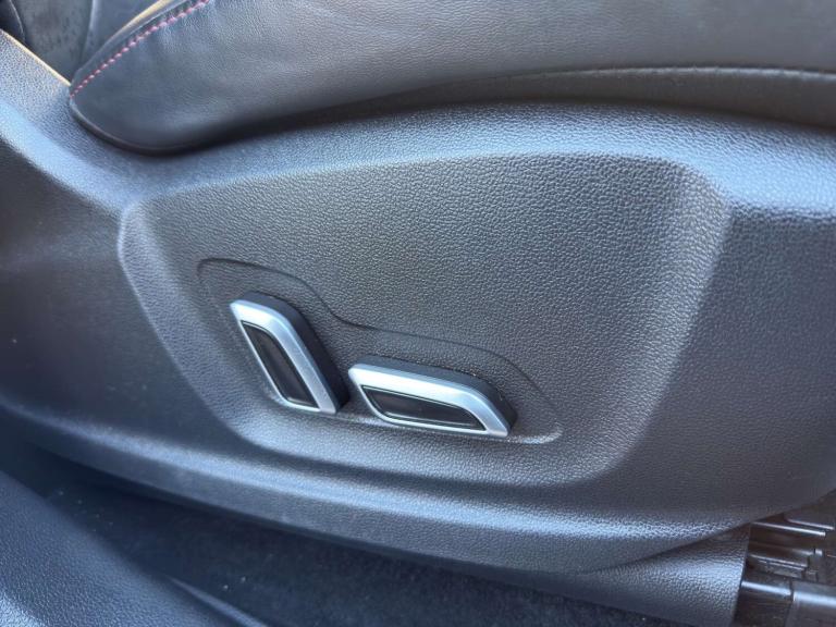 2022 MG MG HS 1.5 MG HS Exclusive Semi-Auto 5dr SUV Petrol Automatic