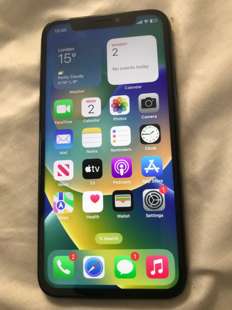 Apple iPhone X 64gb unlocked fully works looks nearly new battery health 100% 