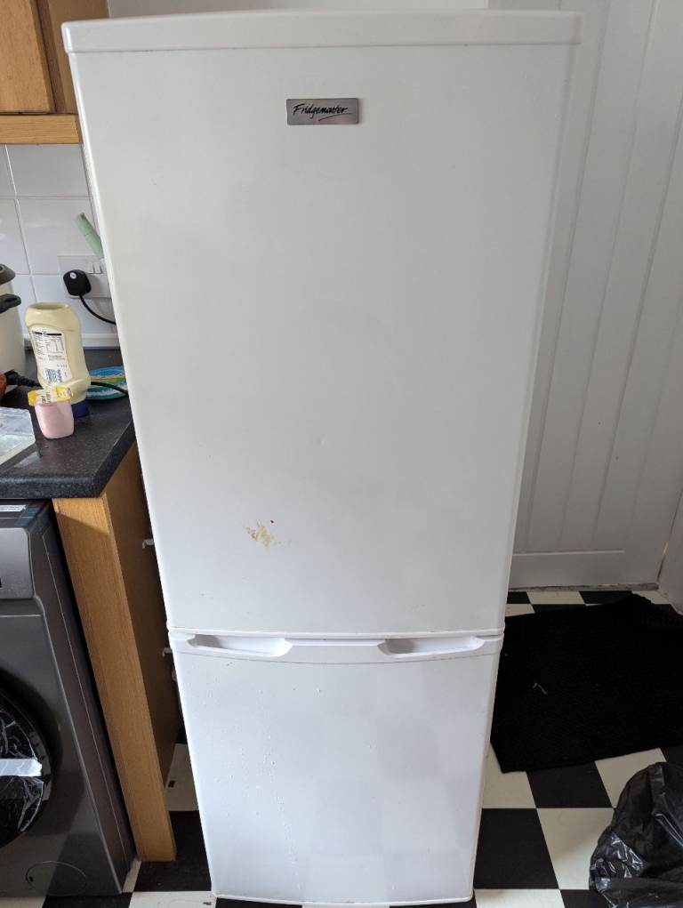 Fridge Freezer - Free to collect