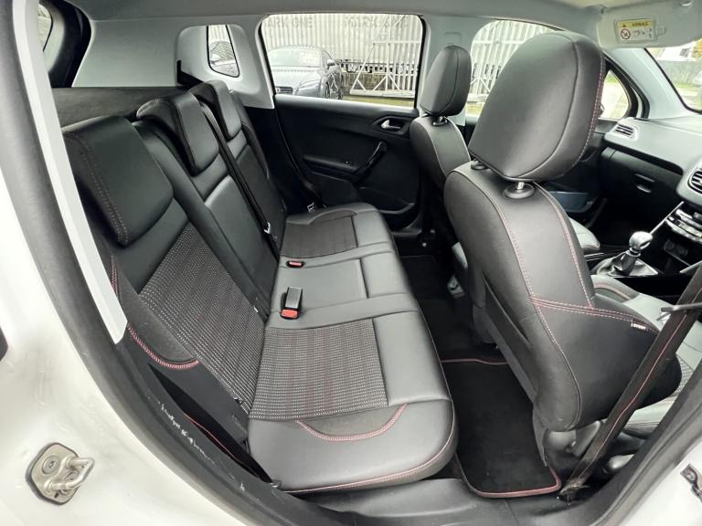 PEUGEOT 2008 1.6 BlueHDi GT Line 2017