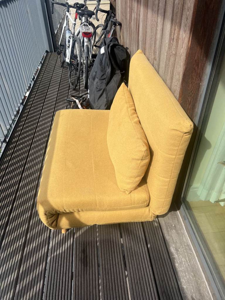 Convertible Sleeper Chair - maison du monde