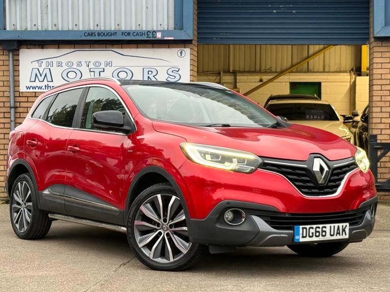 ** TOP SPEC ** 2016 66 Renault Kadjar 1.6 dCi Signature S Nav 5 door ** VALUE **