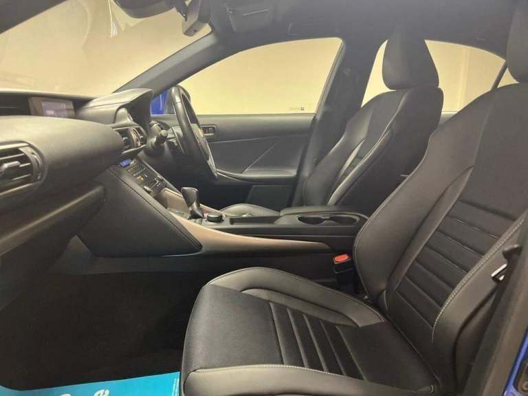  Lexus IS 2.5 300h F Sport E-CVT Euro 6 (s/s) 4dr Petrol/Electric Hybrid Automatic