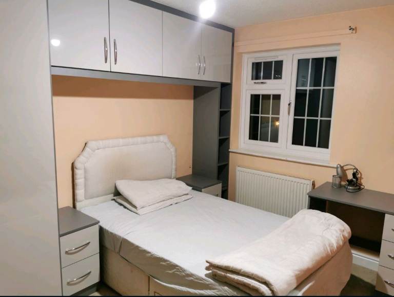 Furnished small double room