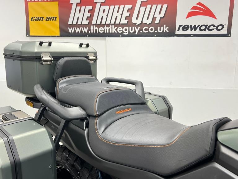 2025 Can-Am Canyon Redrock Semi Automatic Trike with 800 Miles 