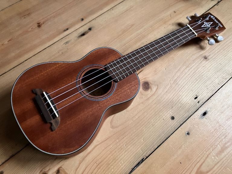Alvarez RU12S Soprano Mahogany Ukulele 2013