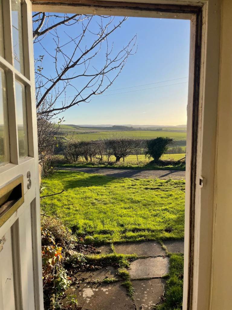 1 Bedroom Cottage on Farm, South Facing