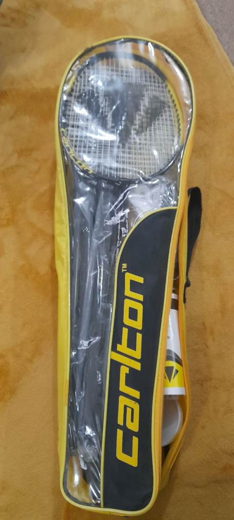 Carlton badminton set