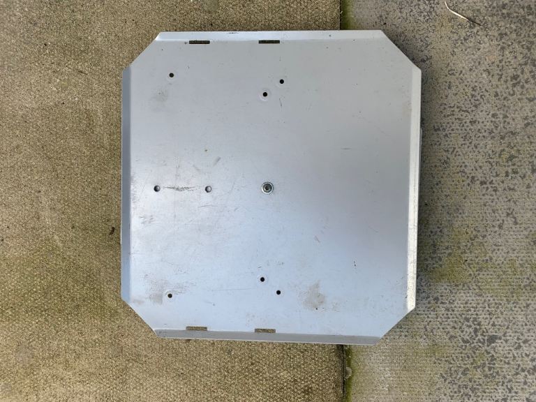 Motorhome sliding mount