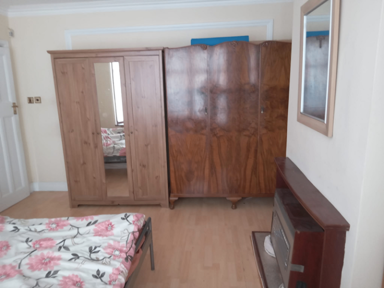 Spacious & Cosy Double Room For Rent AT HA0 2TG