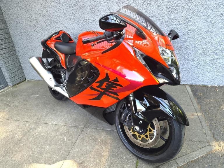 2024 Suzuki GSX1300R Hayabusa 25th anniversary model