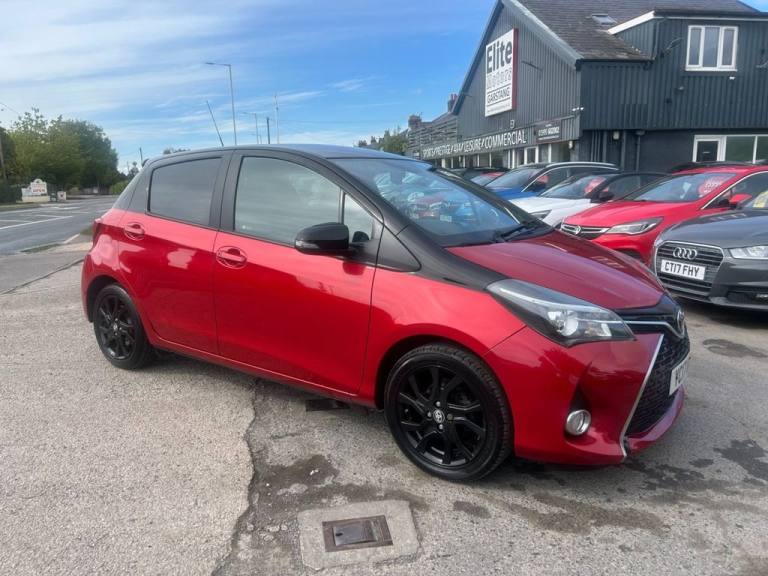2017 Toyota Yaris 1.33 Dual VVT-i Design Hatchback 5dr Petrol Manual Euro 6 (99 ps) Hatchback Pet...