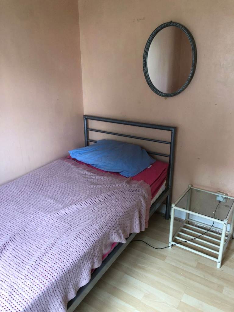 Single Room to Rent - Feltham