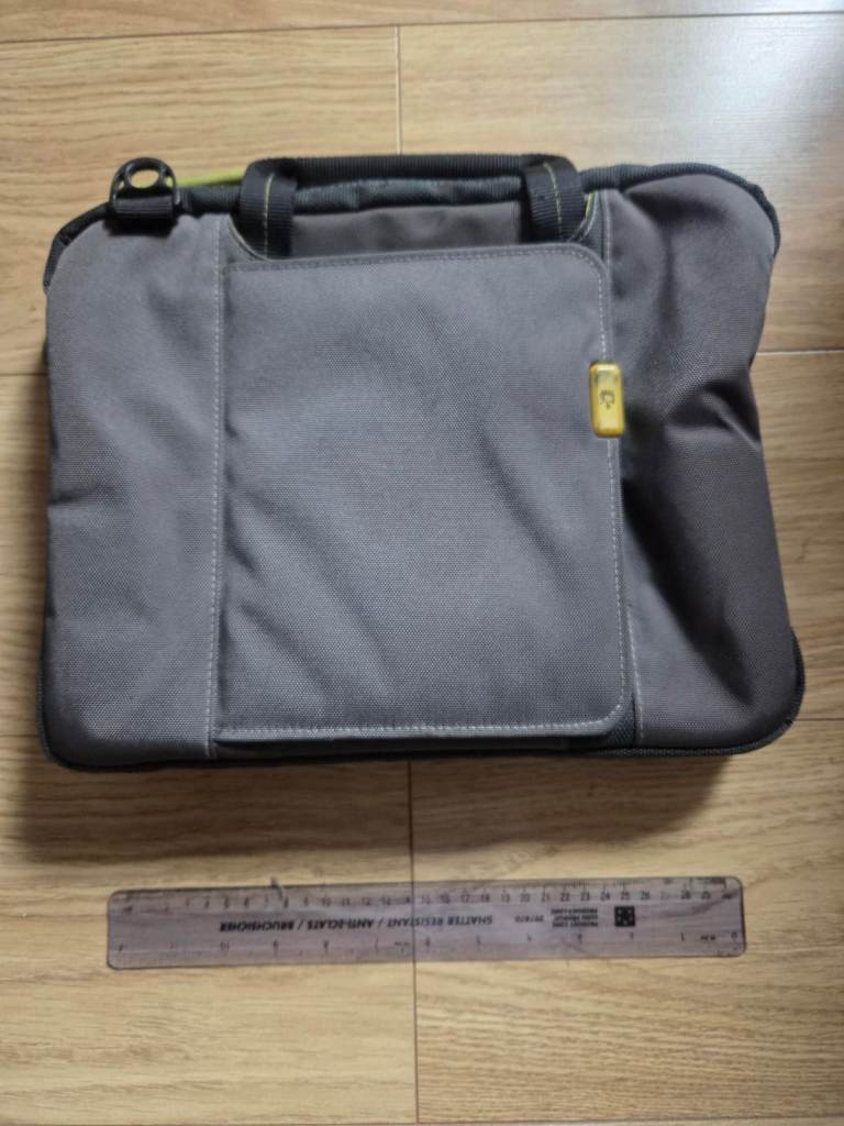 Grey Laptop Bag / Briefcase – Good Condition