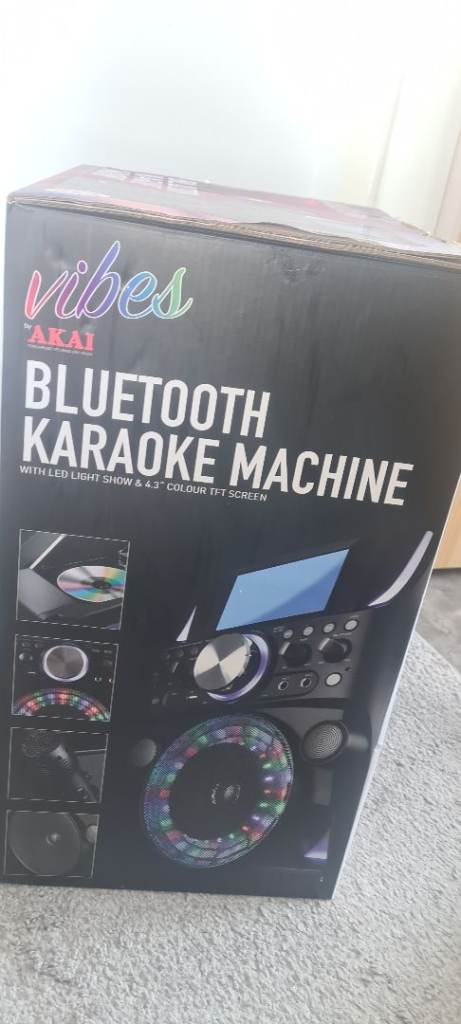 Bluetooth Karaoke machine 