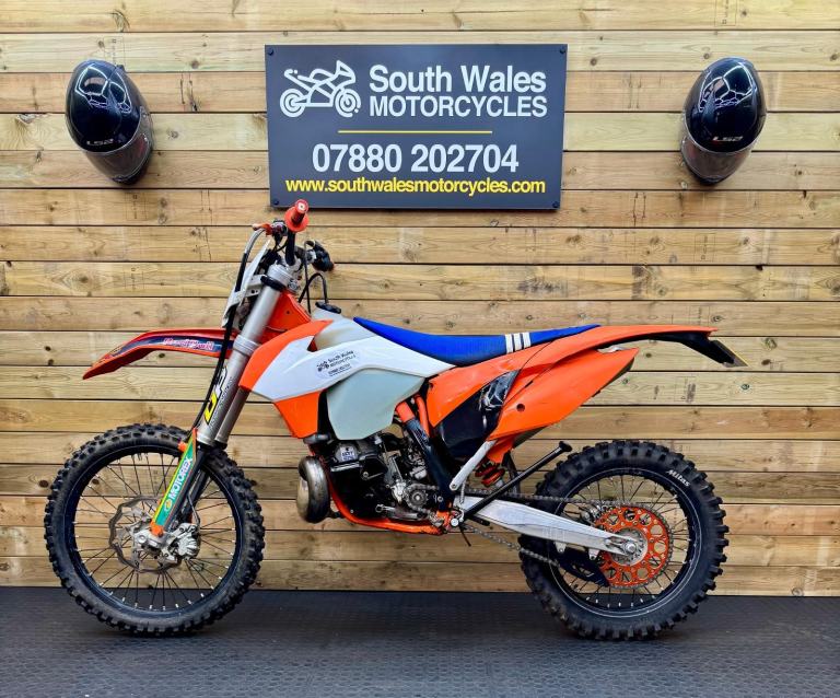 KTM 250 EXC 2 stroke | 2014 model | just 3714 miles or 195 hours! 