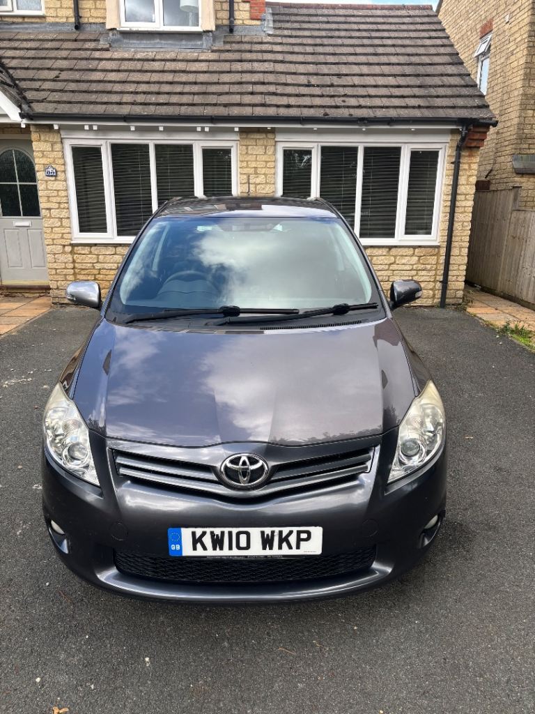 Toyota, AURIS, Hatchback, 2010, Manual, 1598 (cc), 5 doors