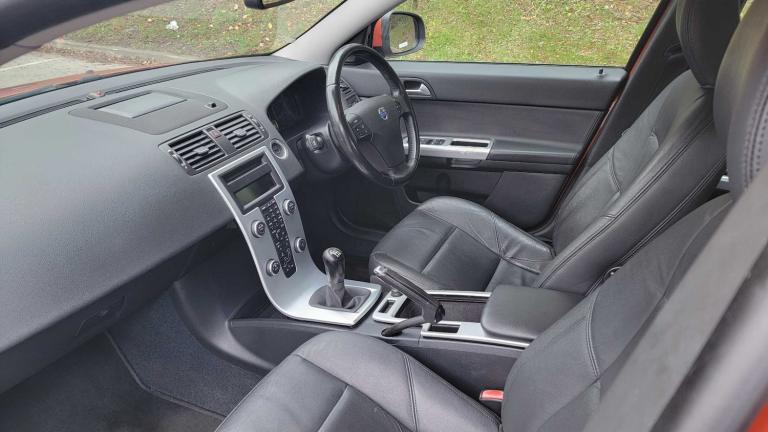 2012 Volvo S40 2.0 SE Lux Edition 4dr Saloon Petrol Manual