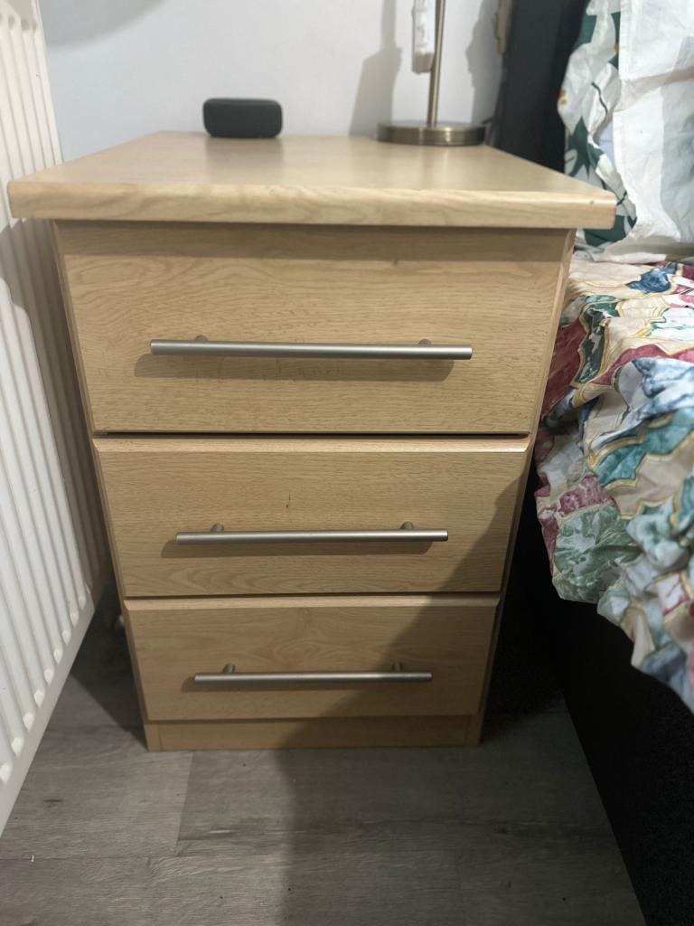 Oak effect Bed side cabinets 