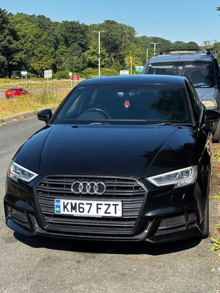 Audi, A3, Saloon, 2017, Manual, 1598 (cc), 4 doors