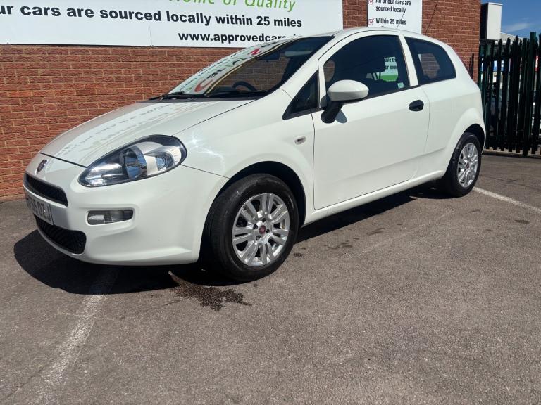2015 Fiat Punto 1.2 Pop+ 3dr HATCHBACK Petrol Manual