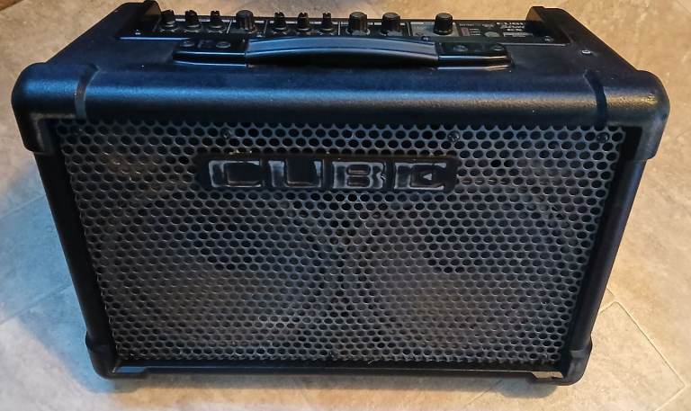 Roland Cube Street Amp. EX.