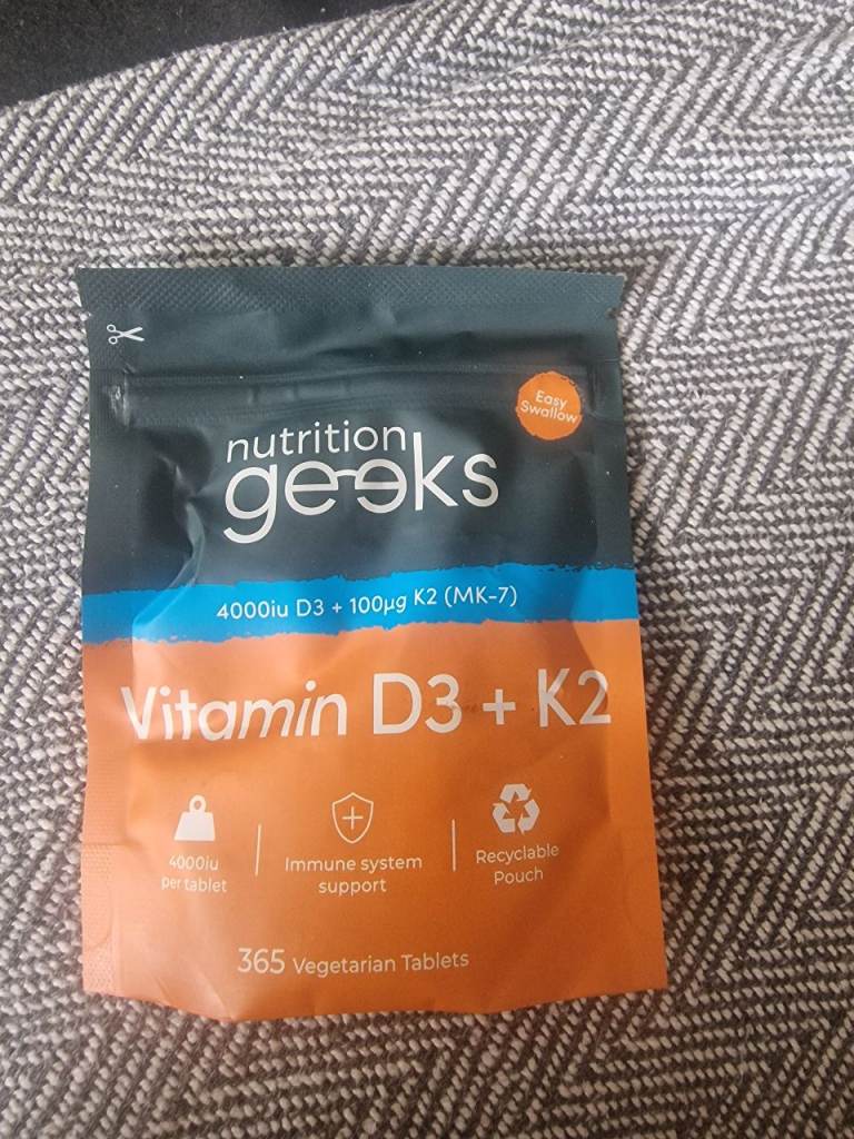 Nutrition Geeks Vitamin D3 + K2 Tablets – New, 365 Vegetarian