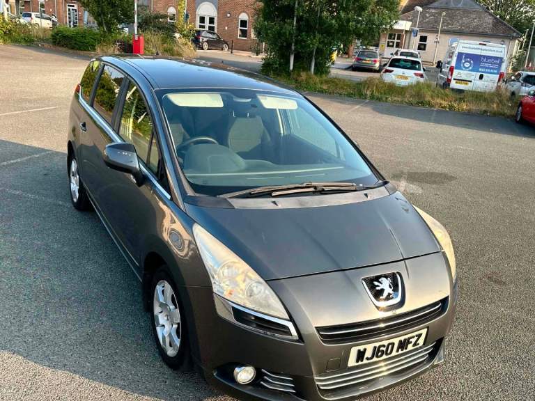 Peugeot, 5008, MPV, 2011, Manual, 1560 (cc), 5 doors