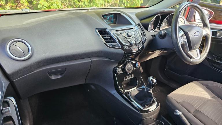 2014 Ford Fiesta 1.25 82 Zetec 3dr HATCHBACK Petrol Manual