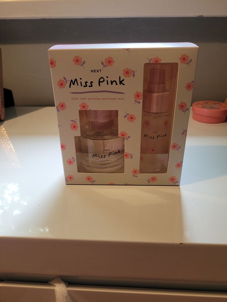 Girls perfume 