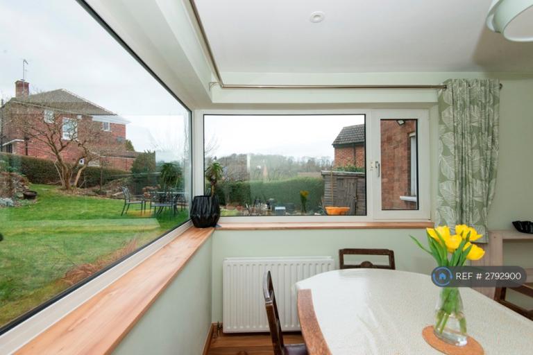 3 bedroom house in Knab Close, Sheffield, S7 (3 bed) (#2792900)