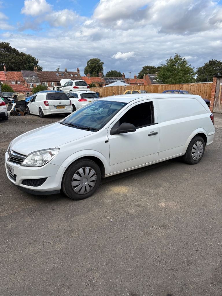 Vauxhall, ASTRAVAN, Car Derived Van, 2011, Manual, 1686 (cc)