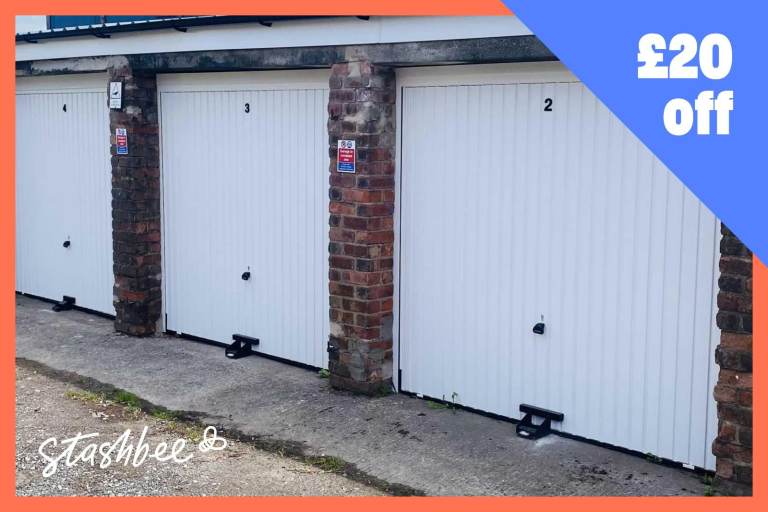 Garage to rent in Kearsley, Bolton, Gt Manchester (BL4) | Stashbee