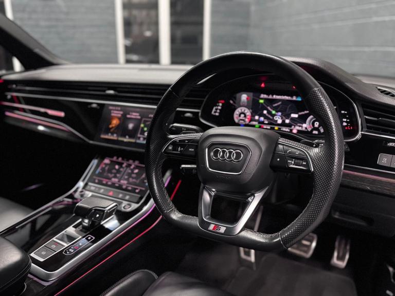 AUDI Q7 3.0 TFSI V6 55 Black Edition 2021