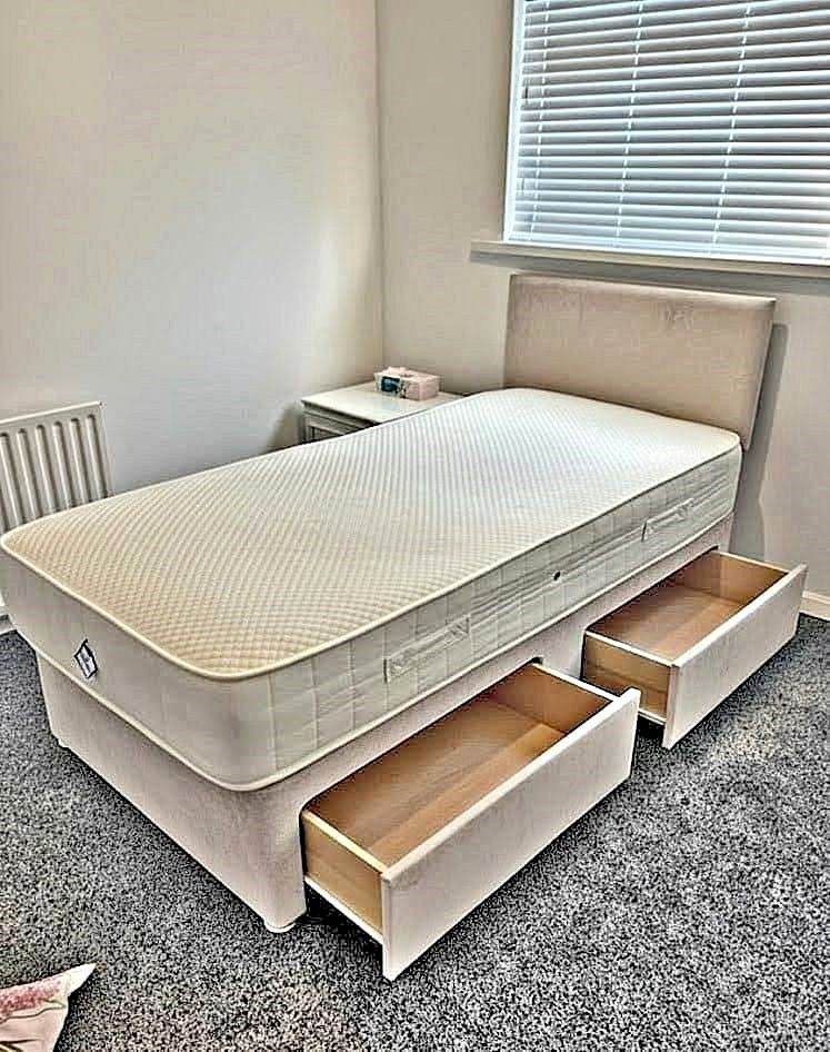 Single Divan Bed with Drawers and Orthopaedic Mattress - COD