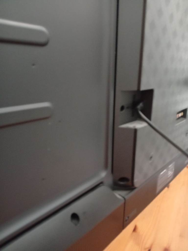 Hisence 4k 43 inch qled tv 